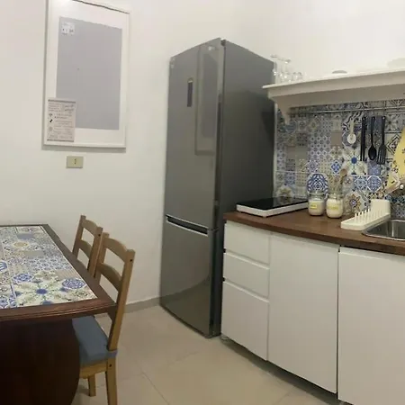 Casa Di Santuzza アパート ノート